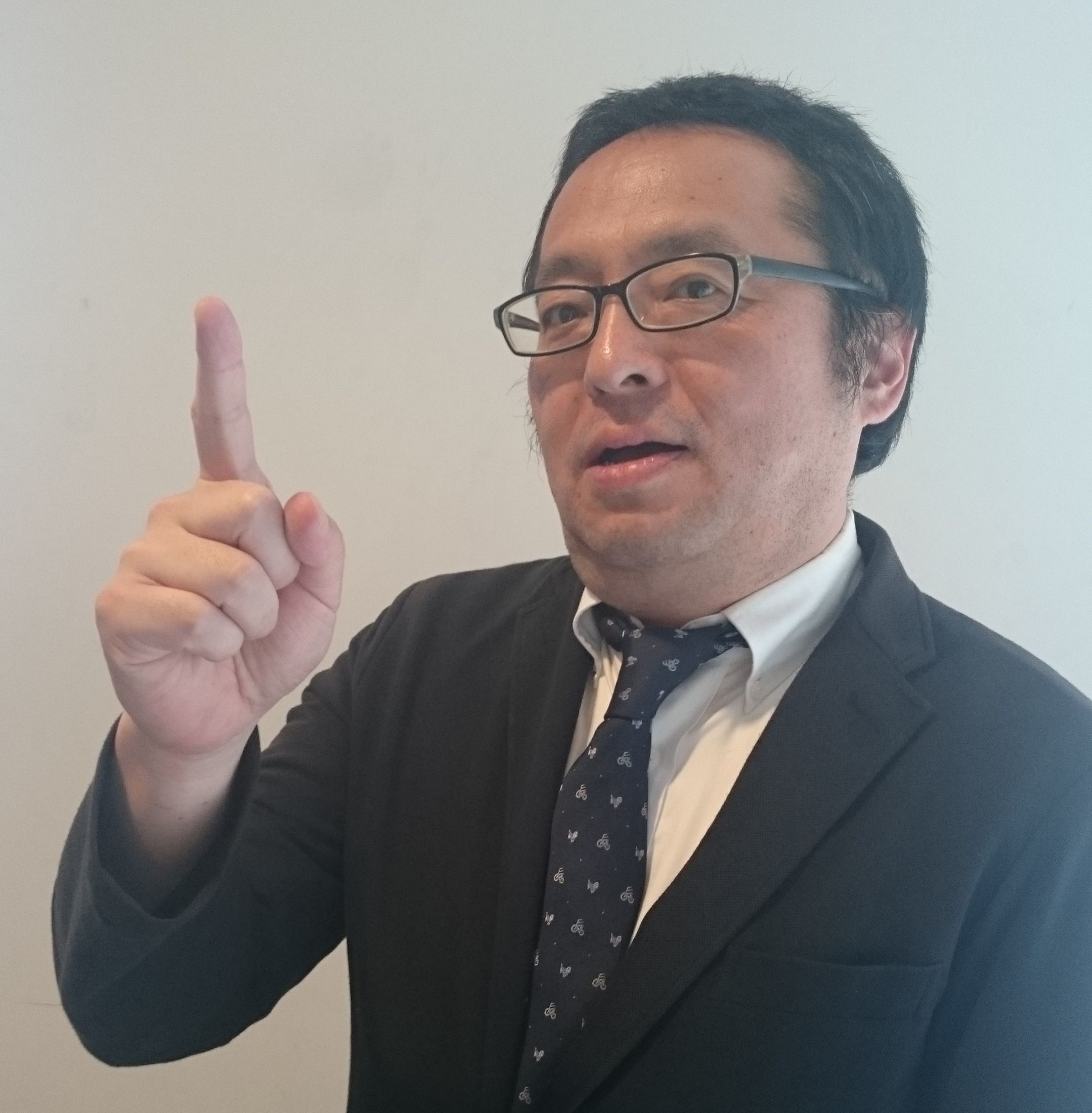 小山先生